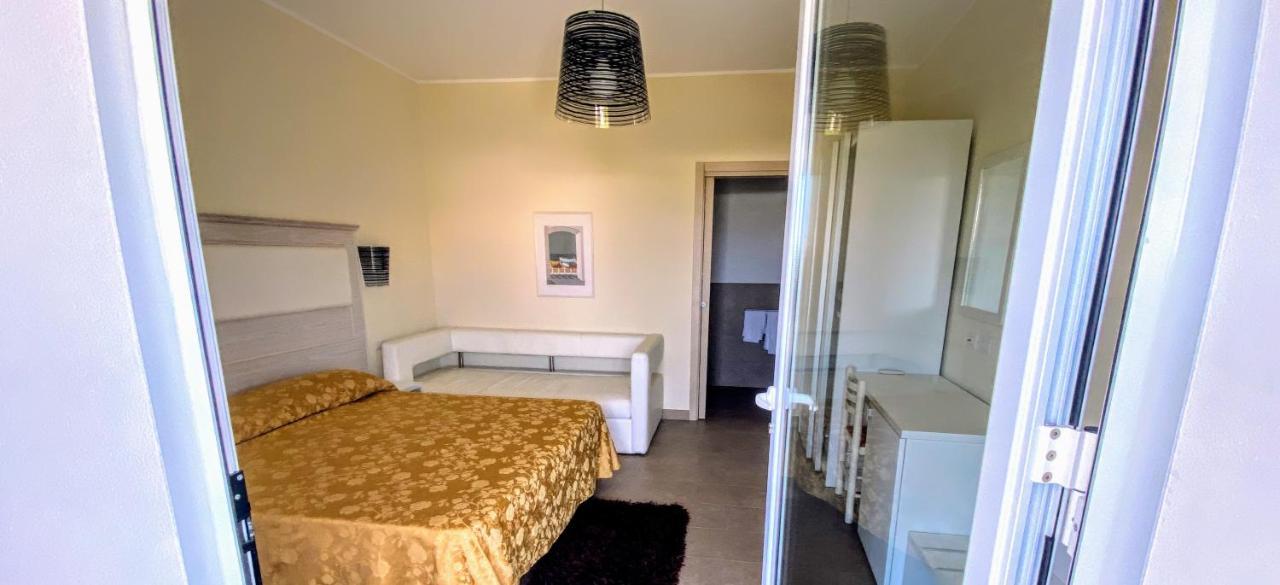 Hotel Sole LMP Buitenkant foto