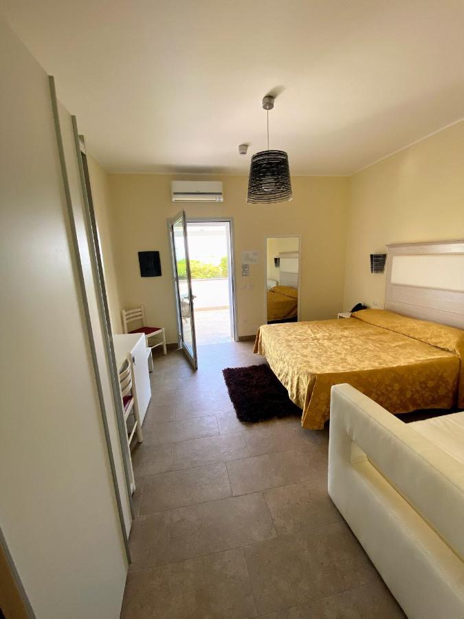 Hotel Sole LMP Buitenkant foto