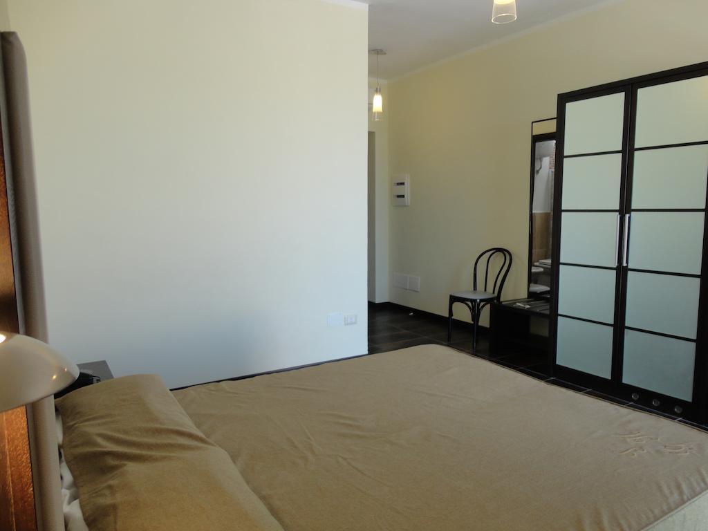Hotel Sole LMP Buitenkant foto